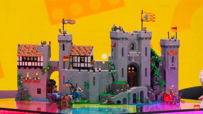 LEGO 10305 Zamek Rycerzy Lwa